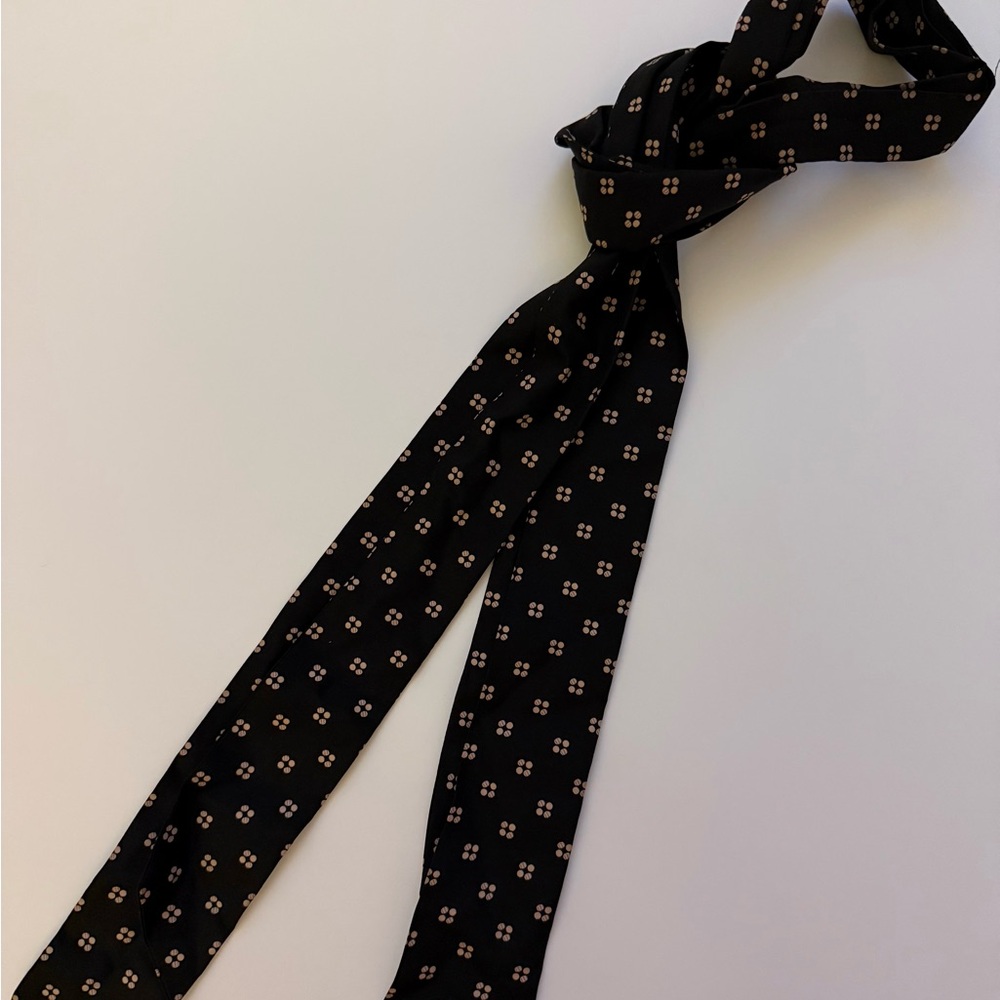 VTG GAP Black Patterned Scarf/Belt/Tie